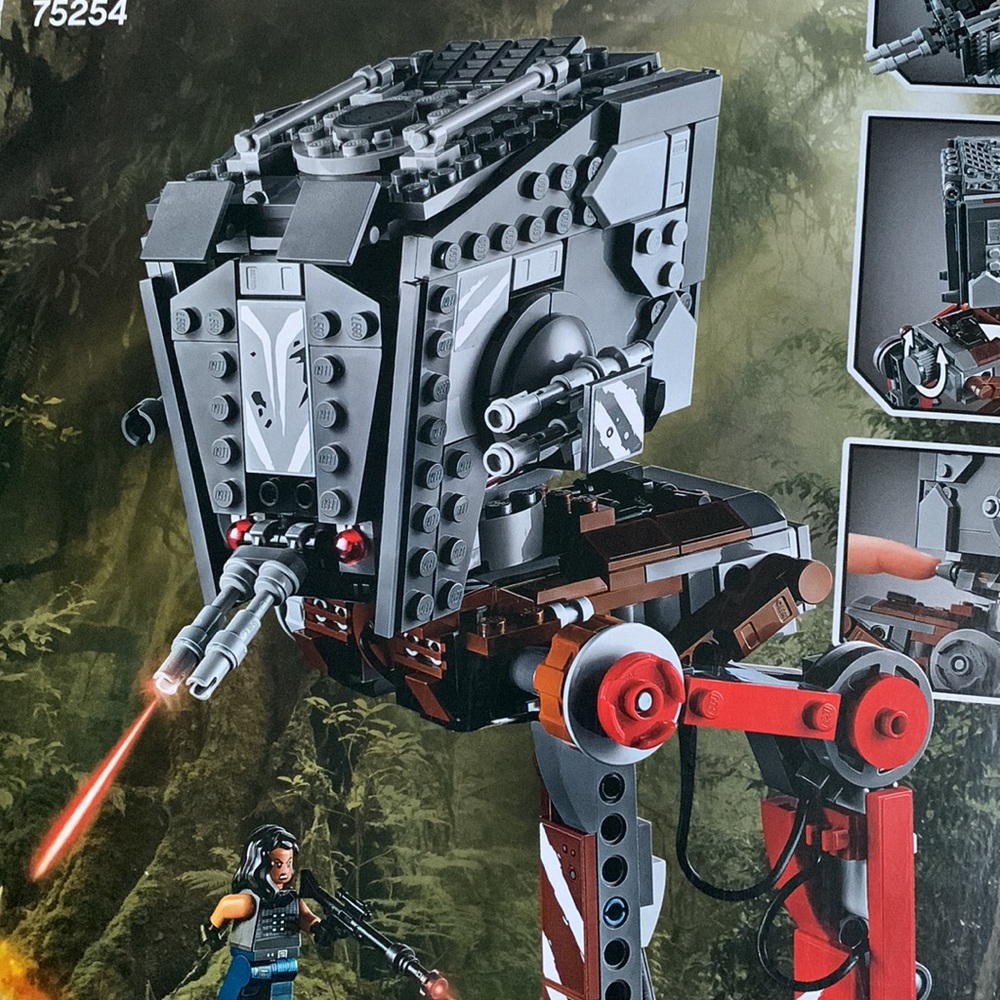 LEGO - Picture 7 of 10